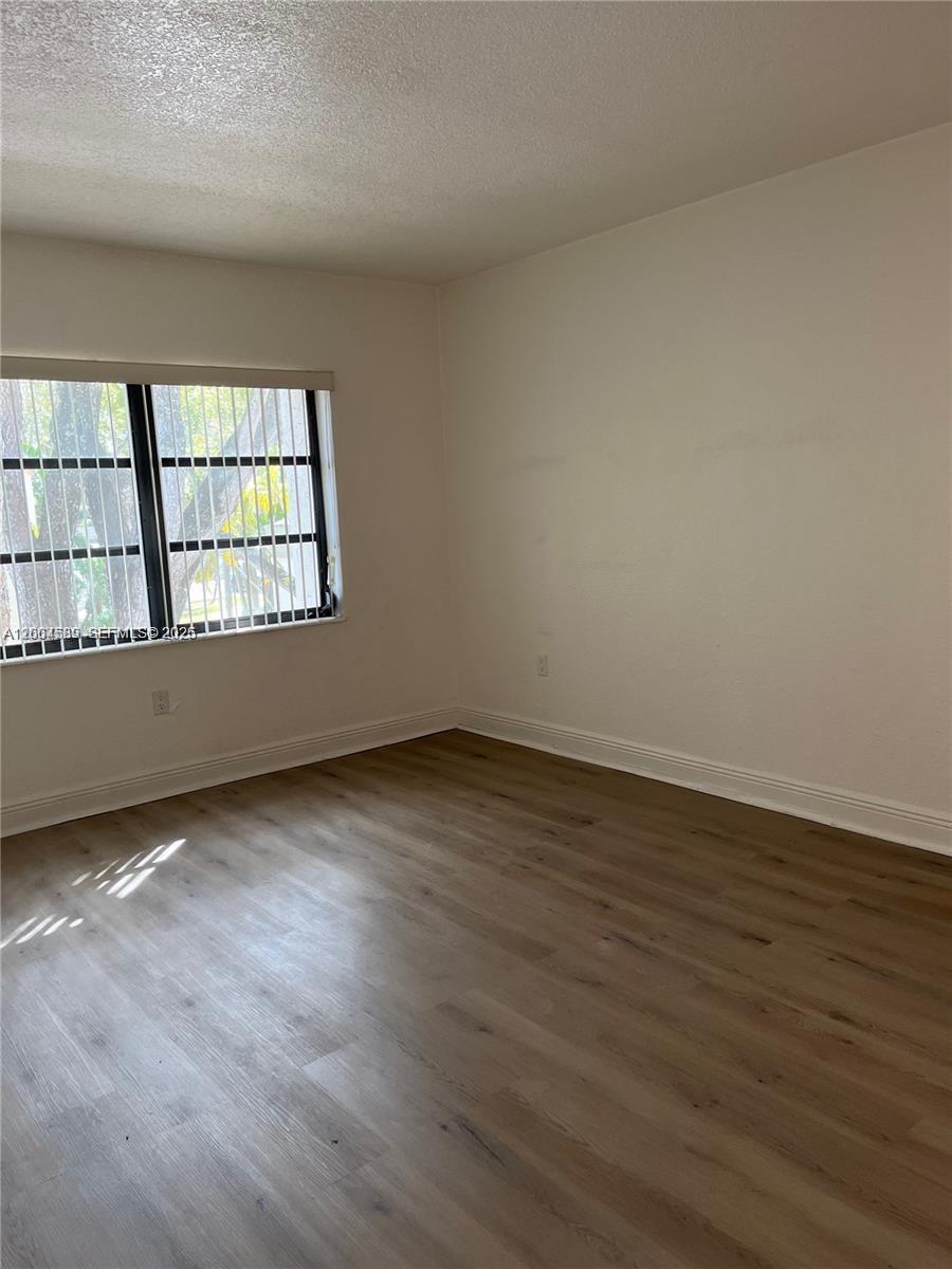 VENETIAN PALMS CONDO - Residential