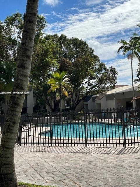 VENETIAN PALMS CONDO - Residential