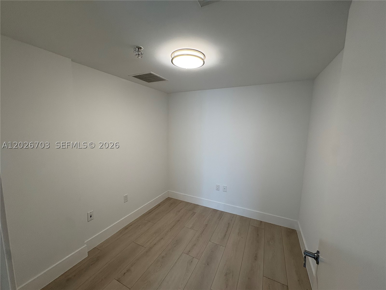 LATITUDE ON THE RIVER - Residential Lease