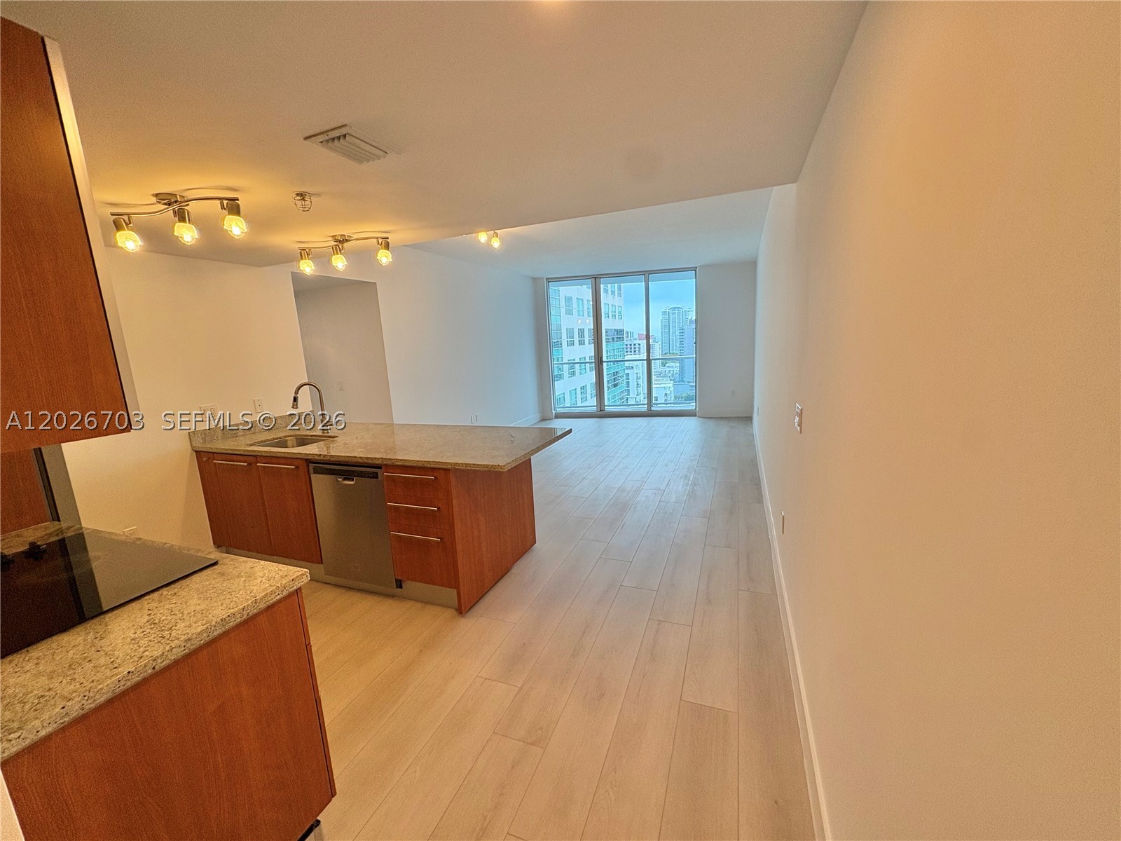 LATITUDE ON THE RIVER - Residential Lease