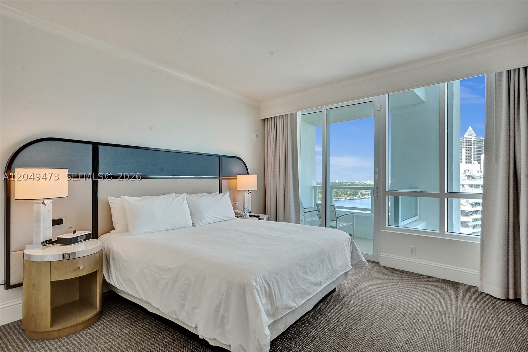FONTAINEBLEAU II CONDO - Residential Lease