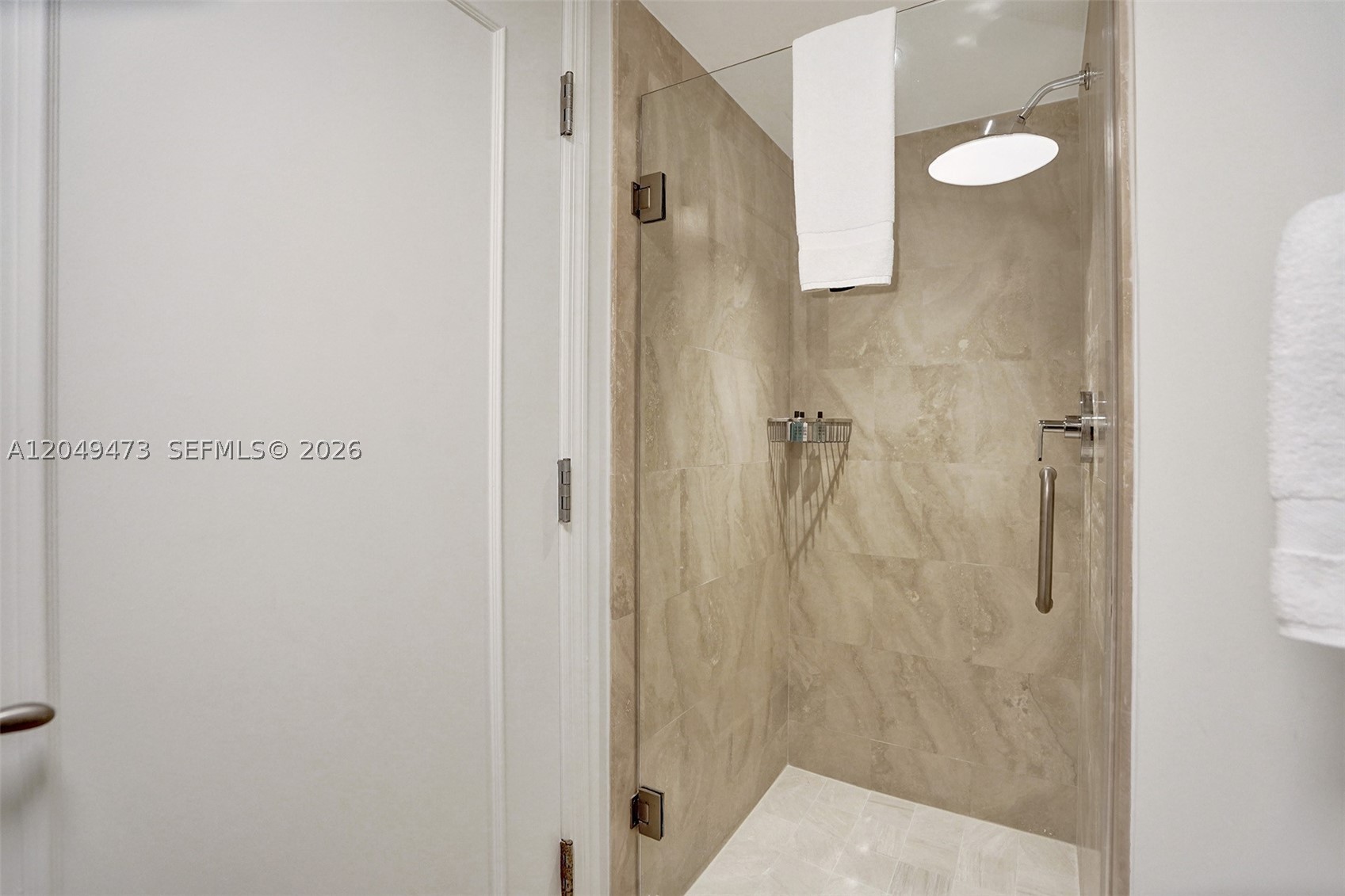 FONTAINEBLEAU II CONDO - Residential Lease