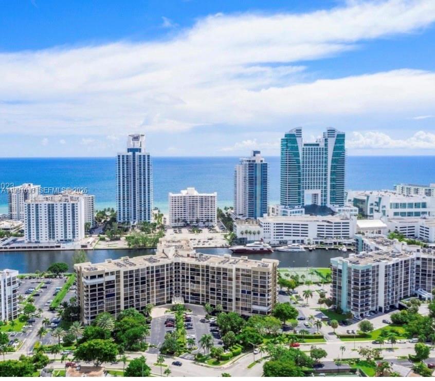 TOWERS OF OCEANVIEW SOUTH - Residential