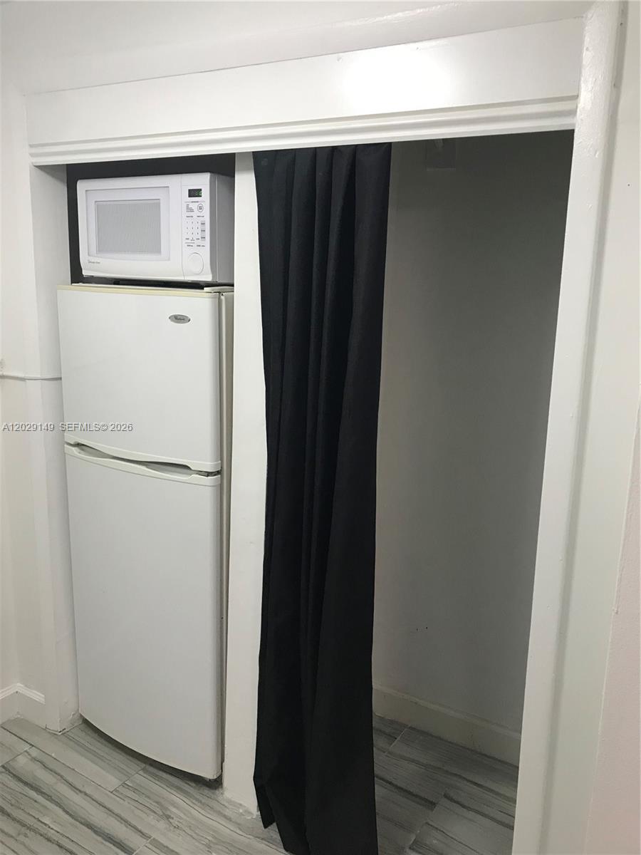 CENTRAL MANOR SEC 1 - Residential Lease