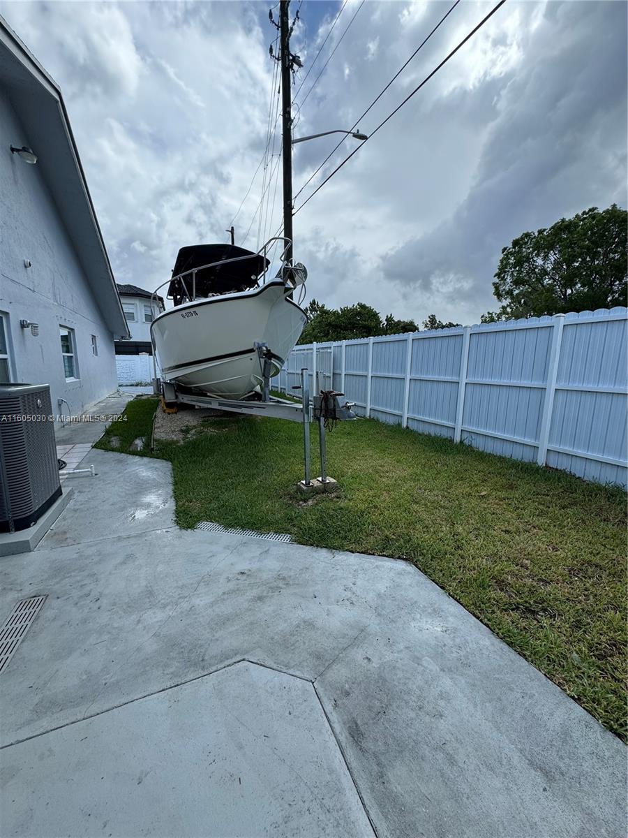 FOREST VIEW SUB - Residential Lease