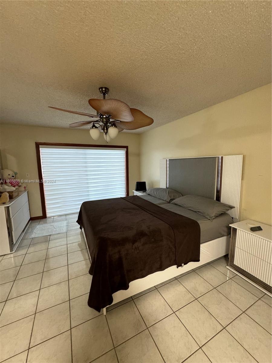 FOREST VIEW SUB - Residential Lease