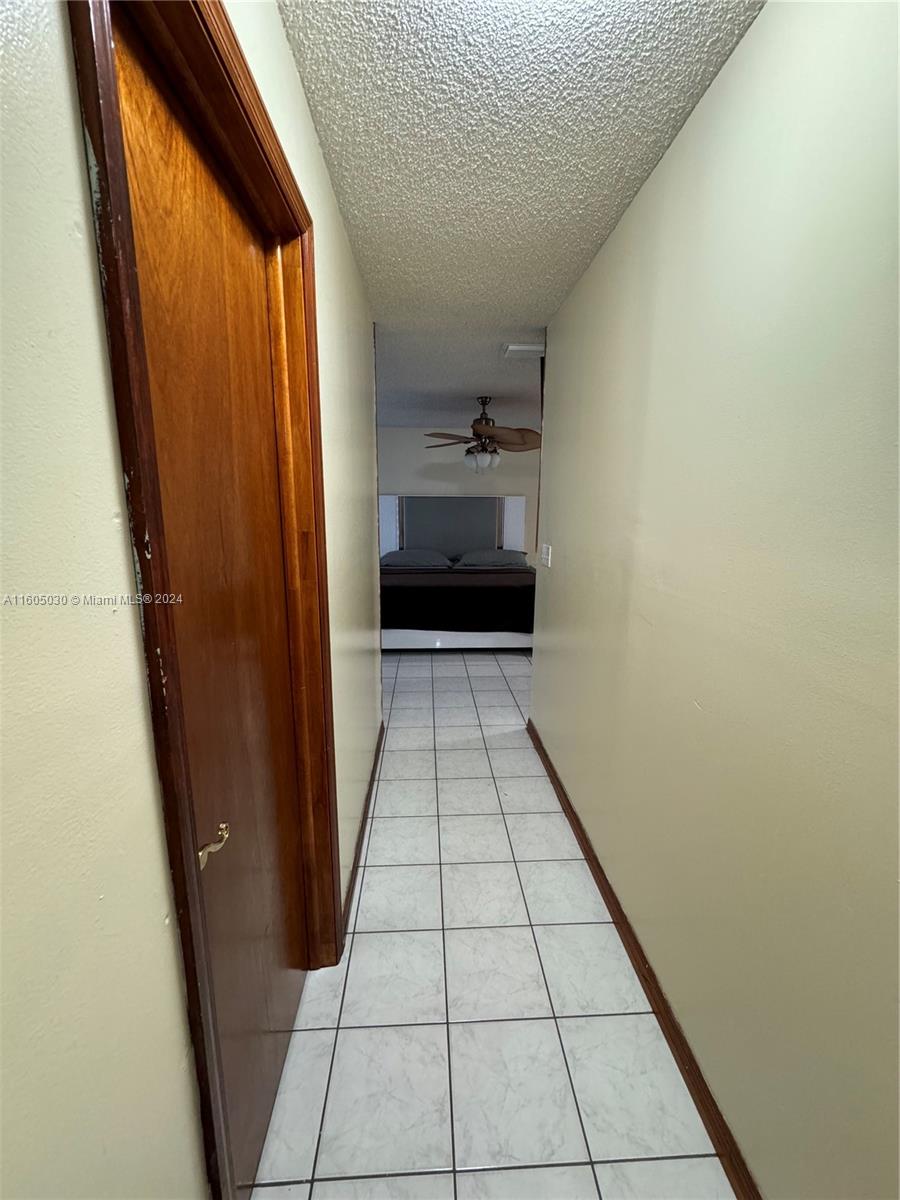 FOREST VIEW SUB - Residential Lease