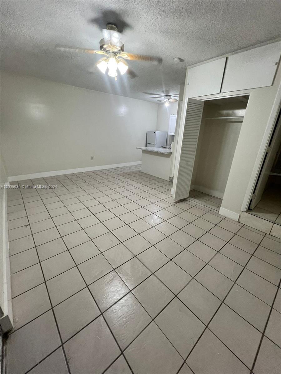 FOREST VIEW SUB - Residential Lease