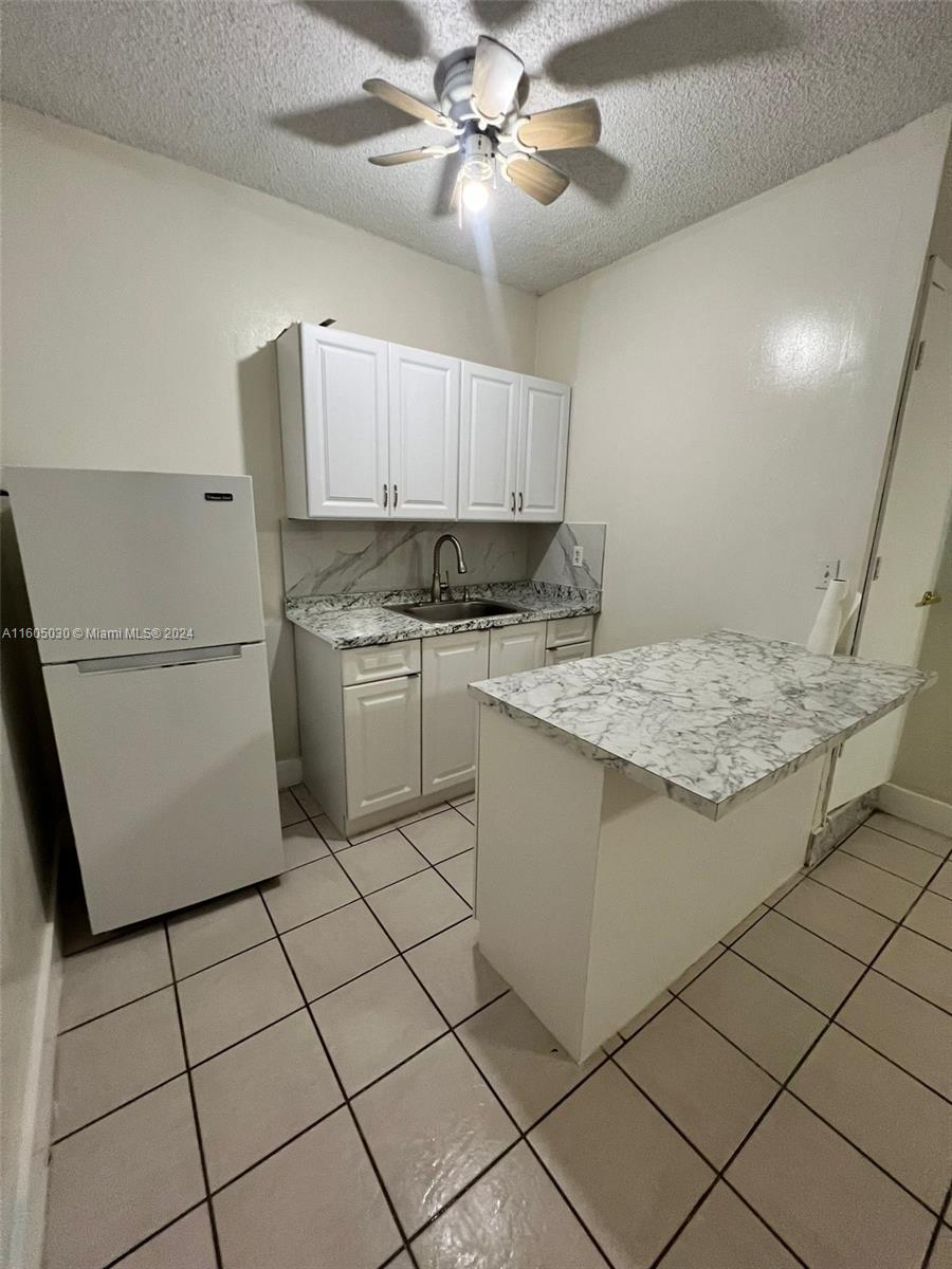 FOREST VIEW SUB - Residential Lease