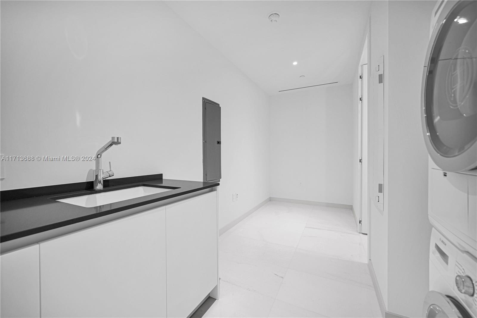 Aston Martin Residences - Residential