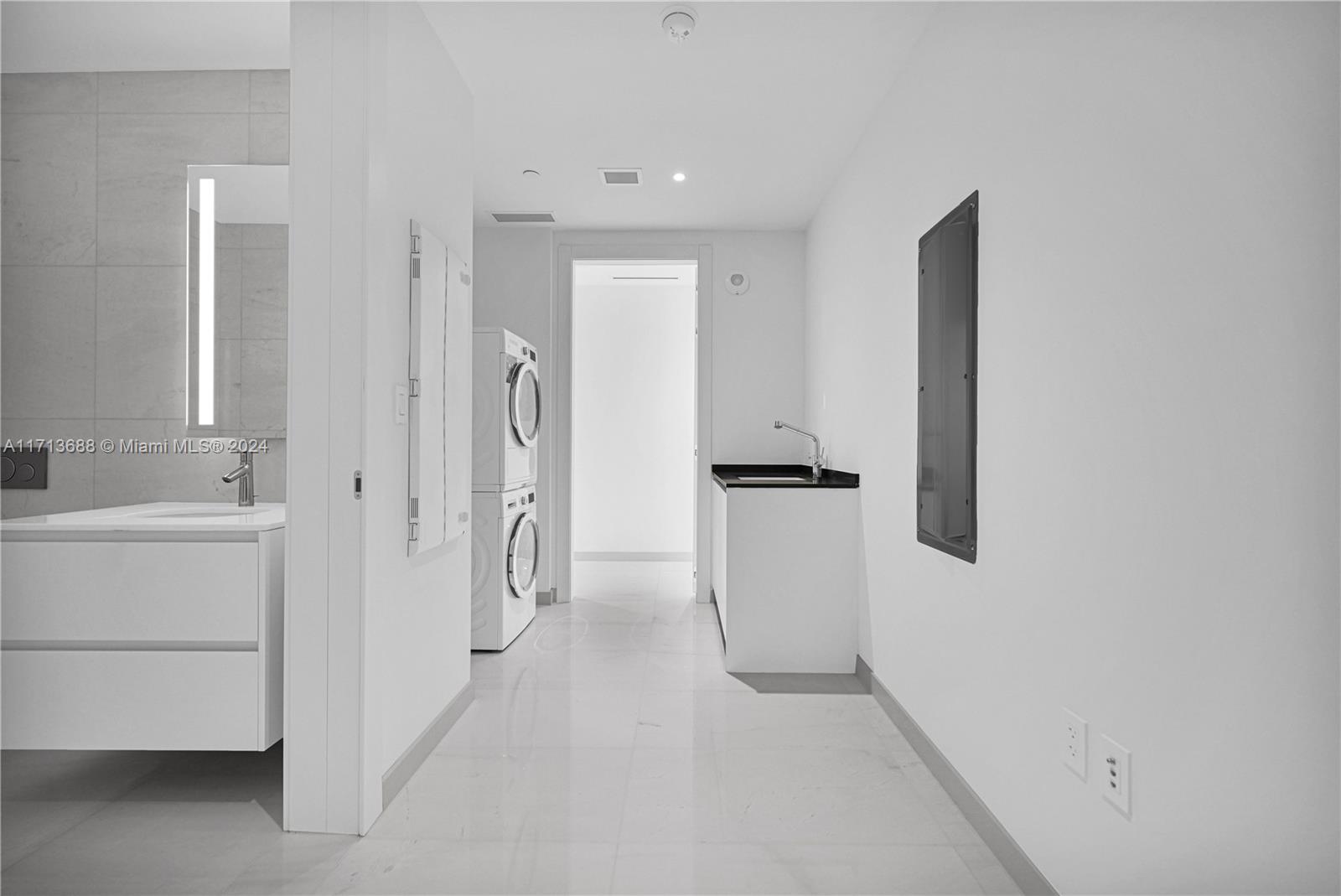 Aston Martin Residences - Residential