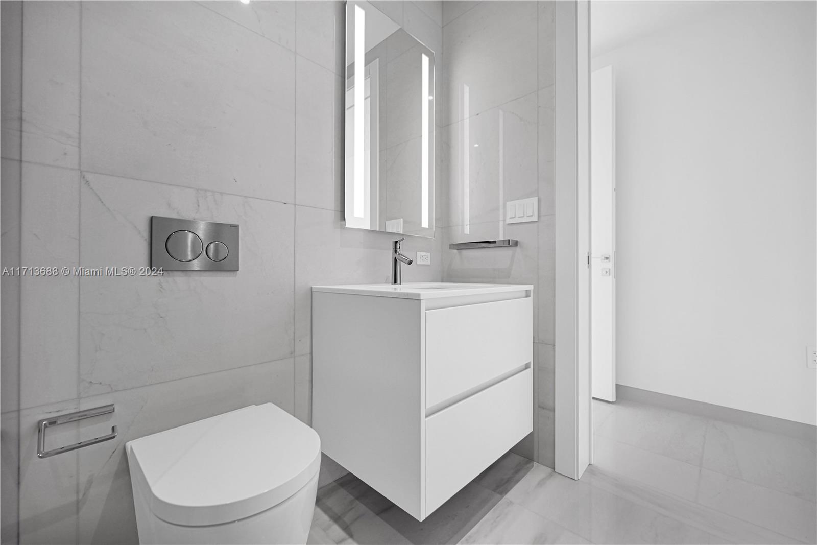 Aston Martin Residences - Residential