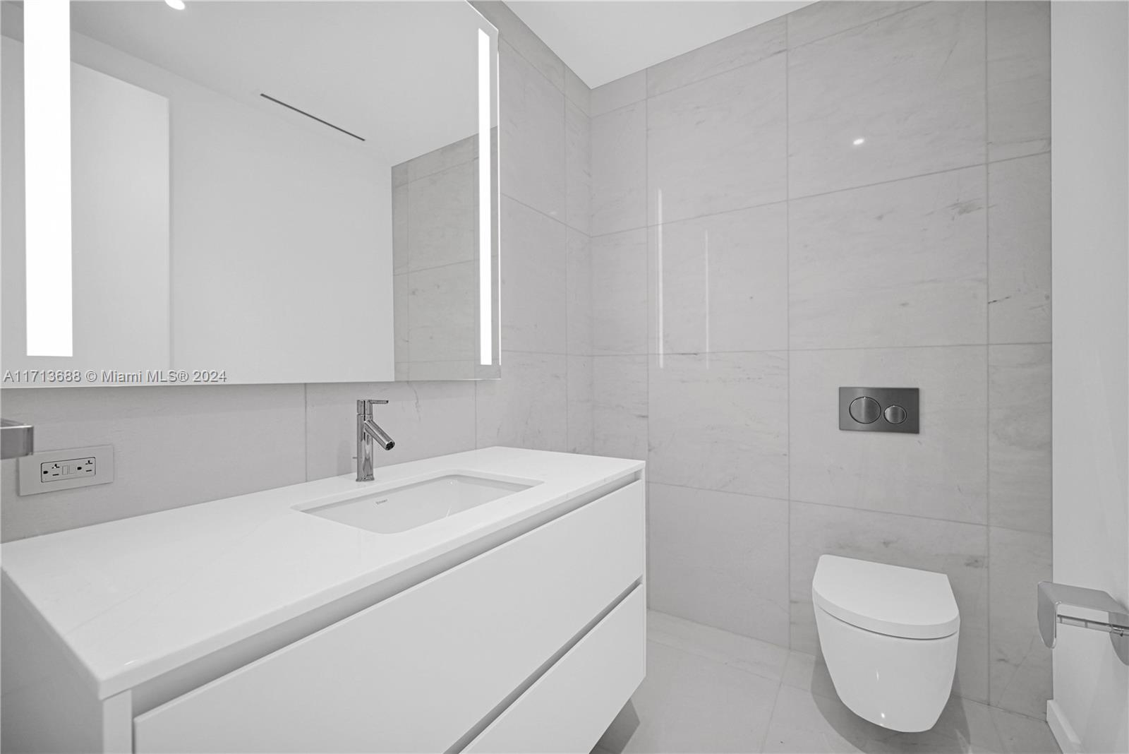 Aston Martin Residences - Residential
