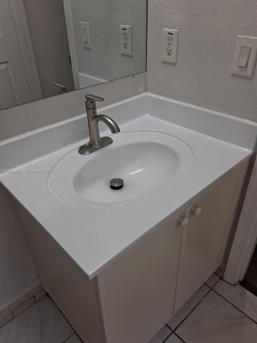 SHOMA TOWNHOMES AT KEYS CO - Residential