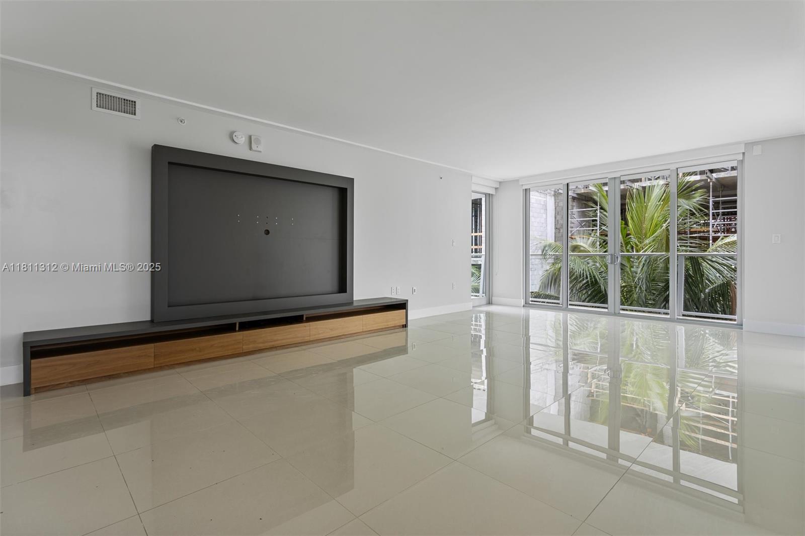 Tross One Bay Harbor - Residential