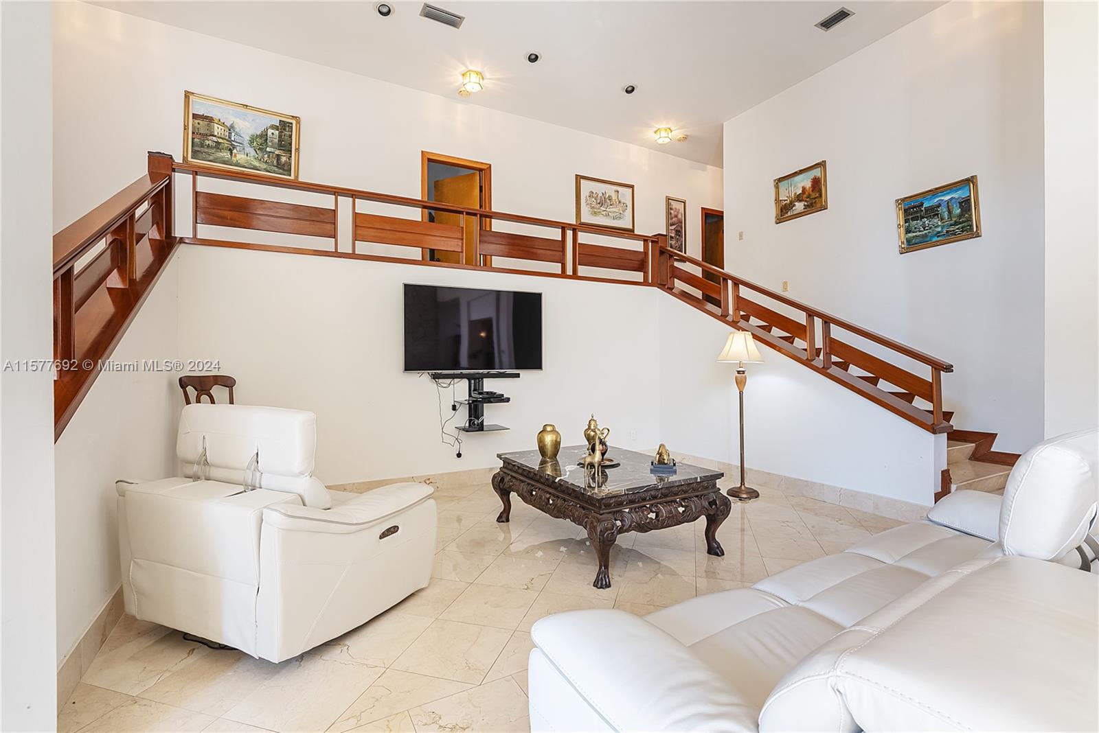 COCOPLUM SEC 1 - Residential