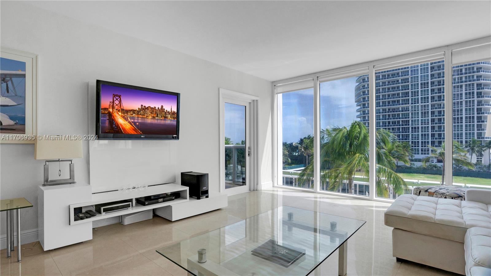HARBOUR HOUSE - Residential Lease