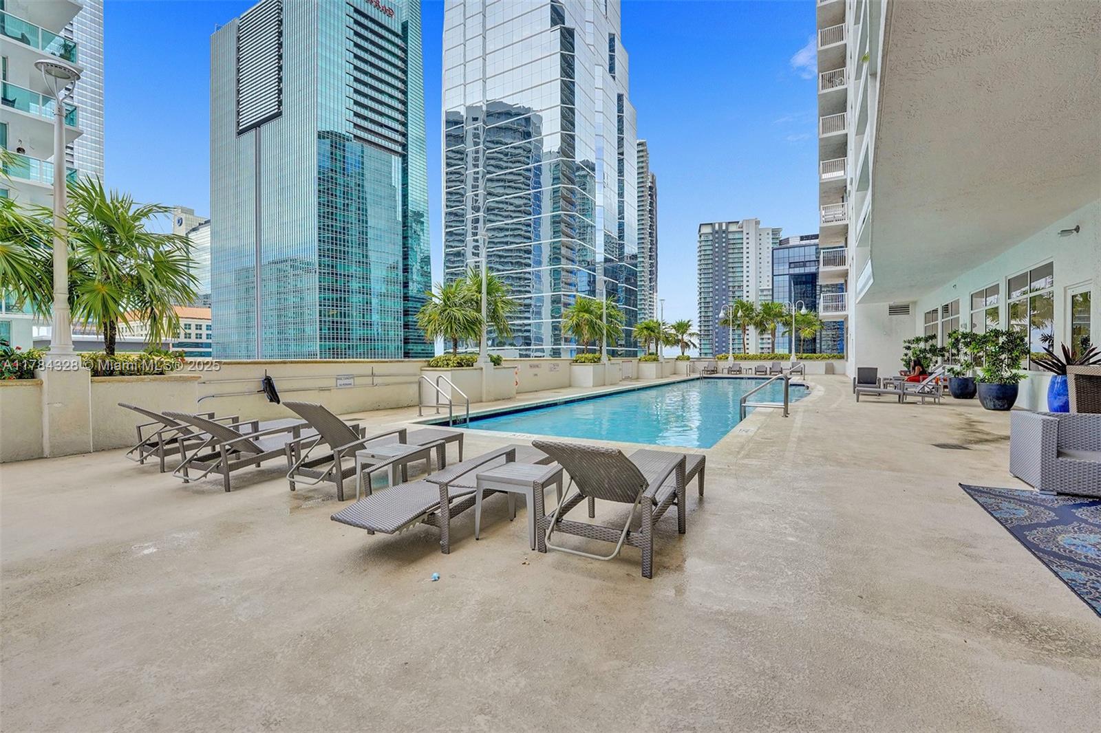 THE CLUB AT BRICKELL BAY - Residential Lease