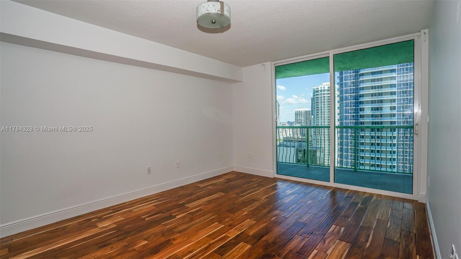 THE CLUB AT BRICKELL BAY - Residential Lease