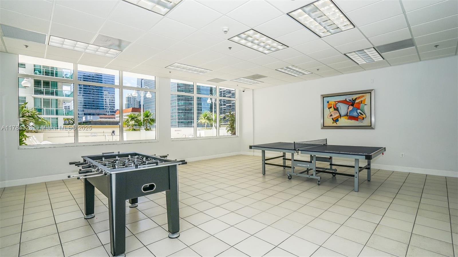 THE CLUB AT BRICKELL BAY - Residential Lease