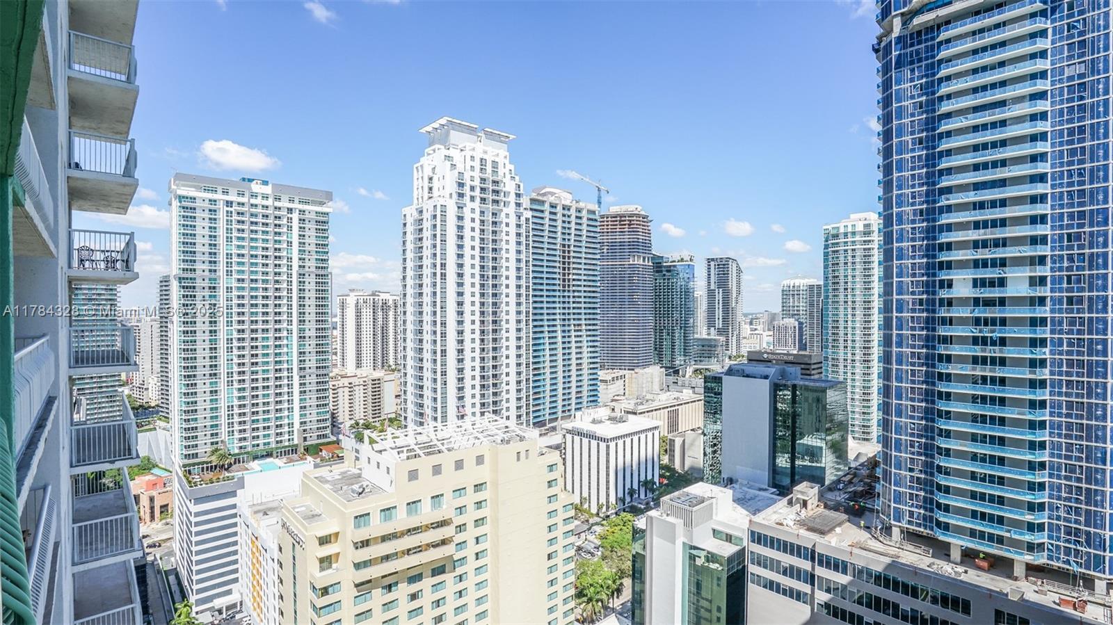 THE CLUB AT BRICKELL BAY - Residential Lease