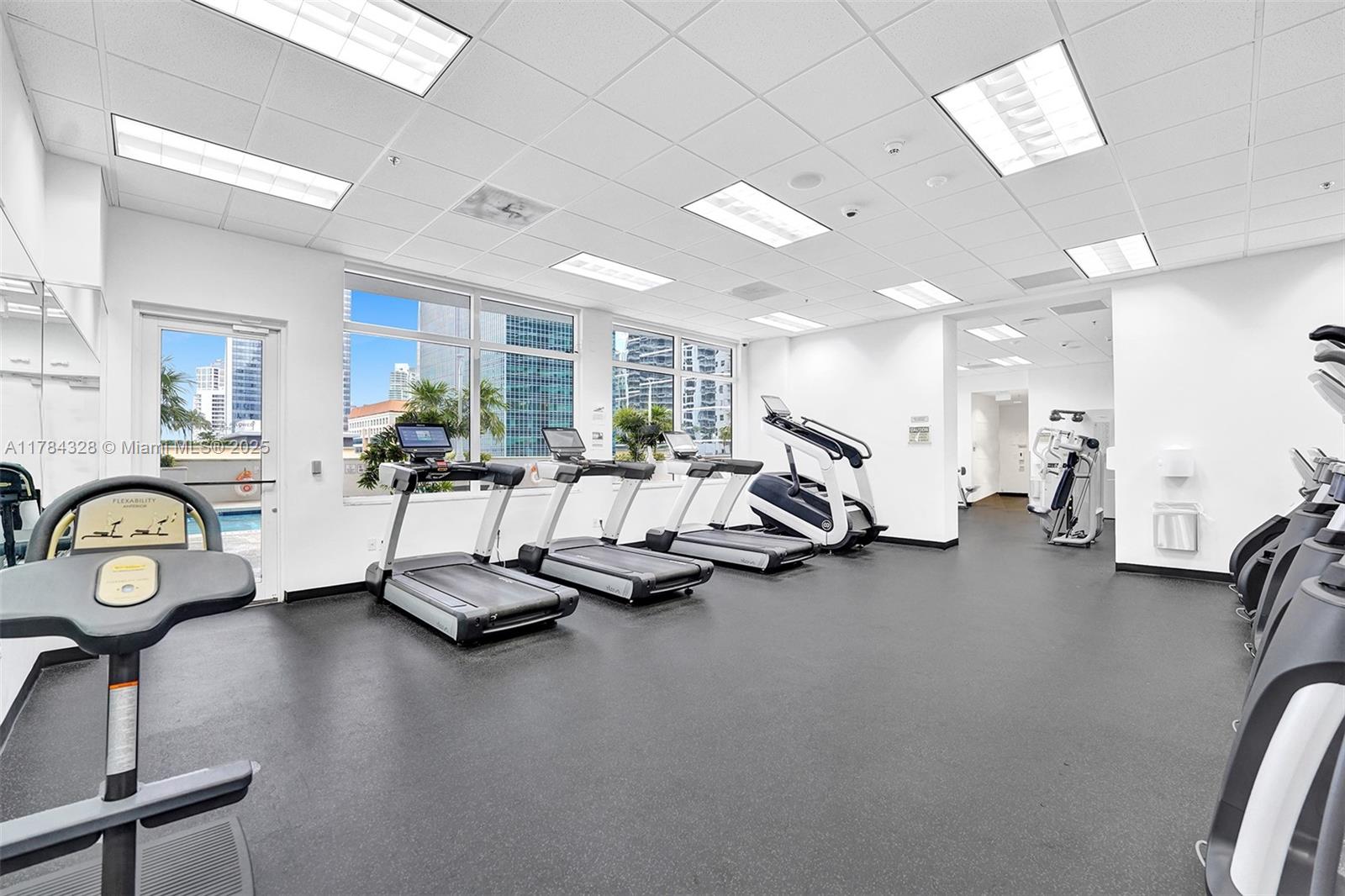 THE CLUB AT BRICKELL BAY - Residential Lease