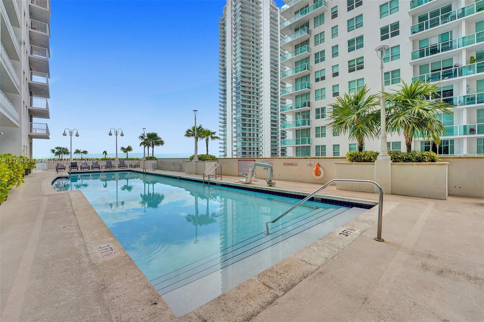 THE CLUB AT BRICKELL BAY - Residential Lease