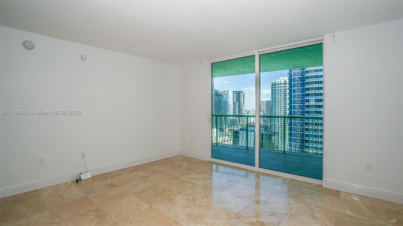THE CLUB AT BRICKELL BAY - Residential Lease
