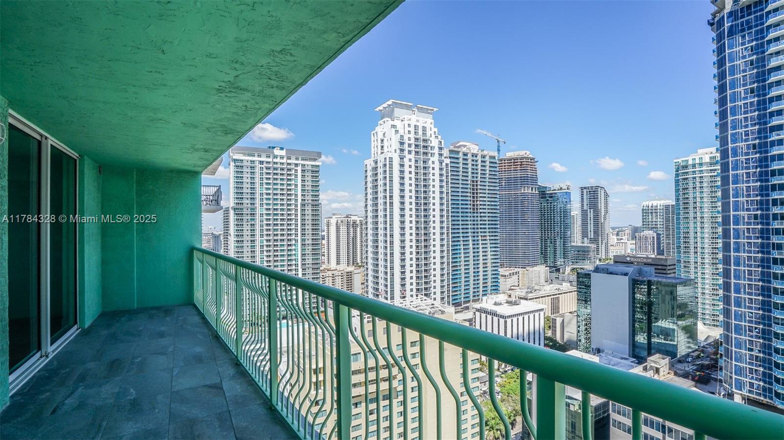 THE CLUB AT BRICKELL BAY - Residential Lease