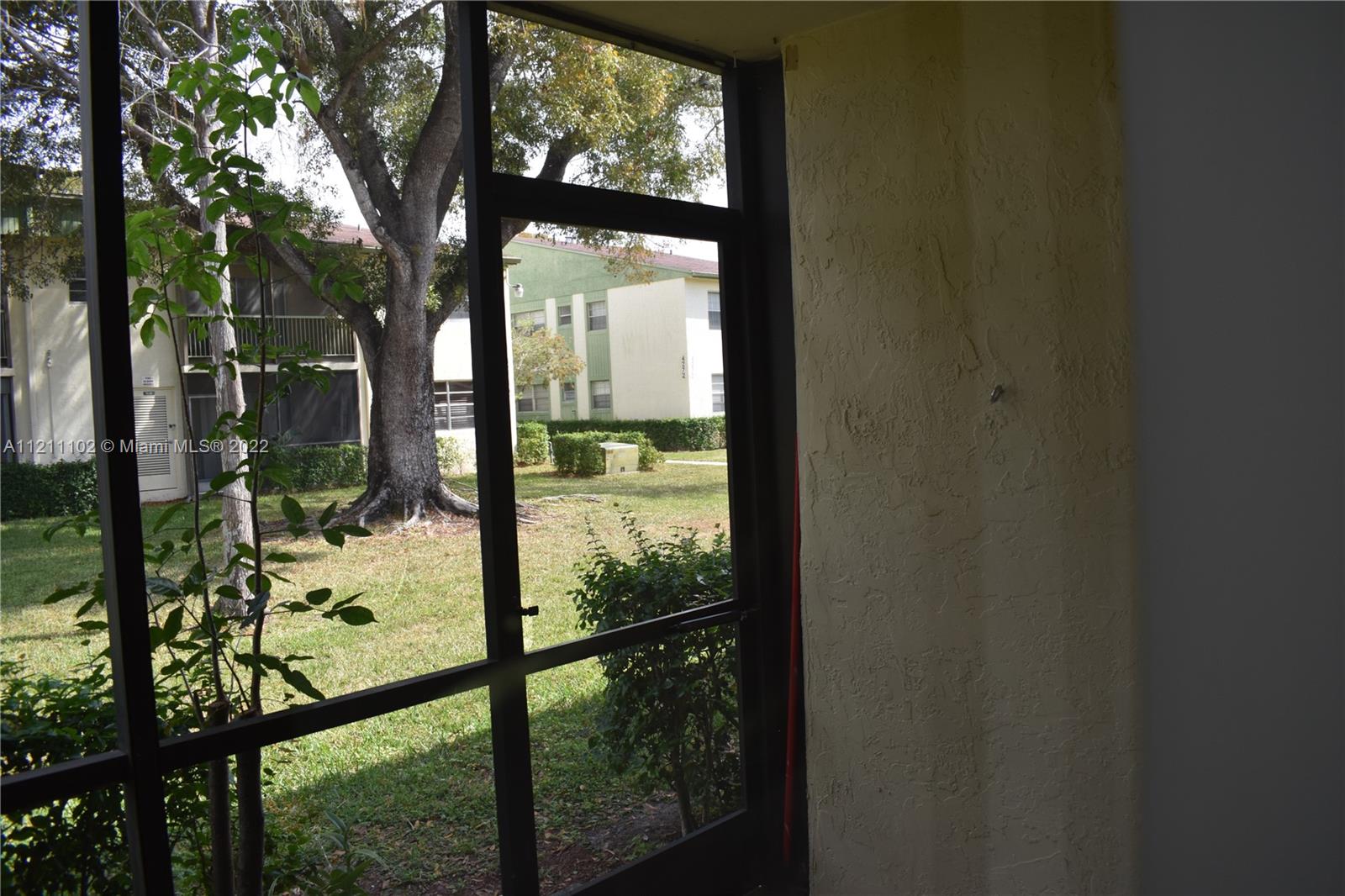 RAMBLEWOOD EAST CONDO - Residential Lease