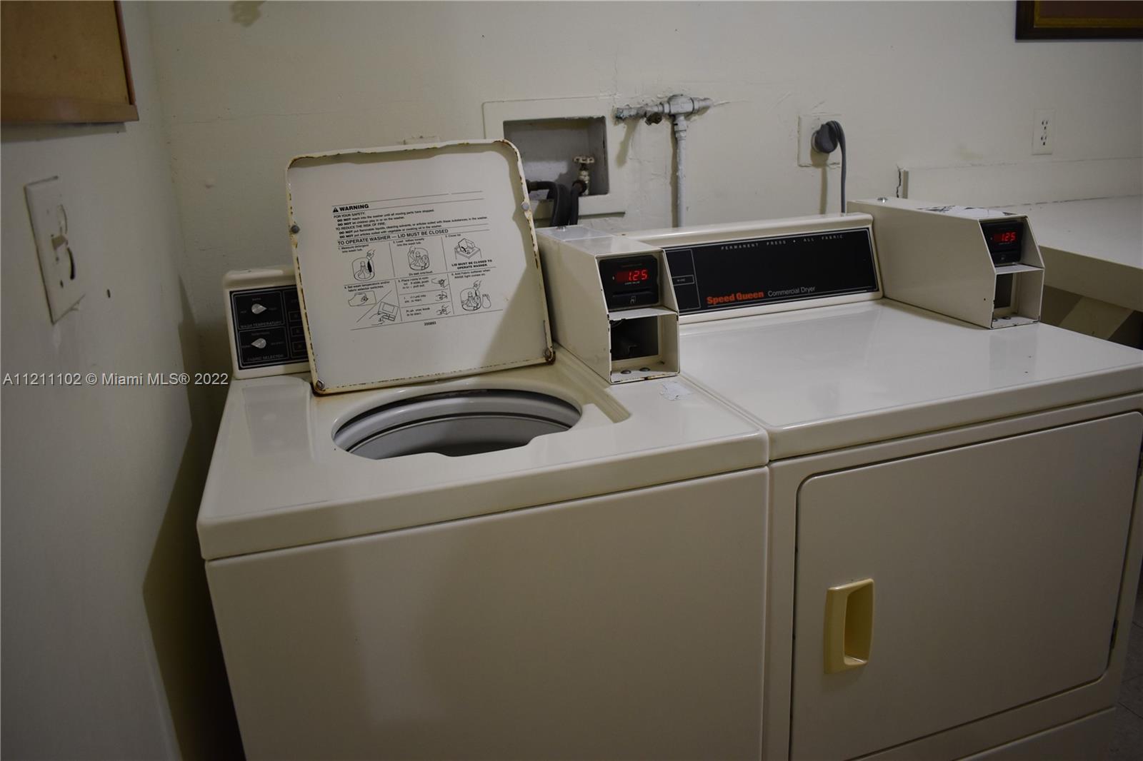 RAMBLEWOOD EAST CONDO - Residential Lease