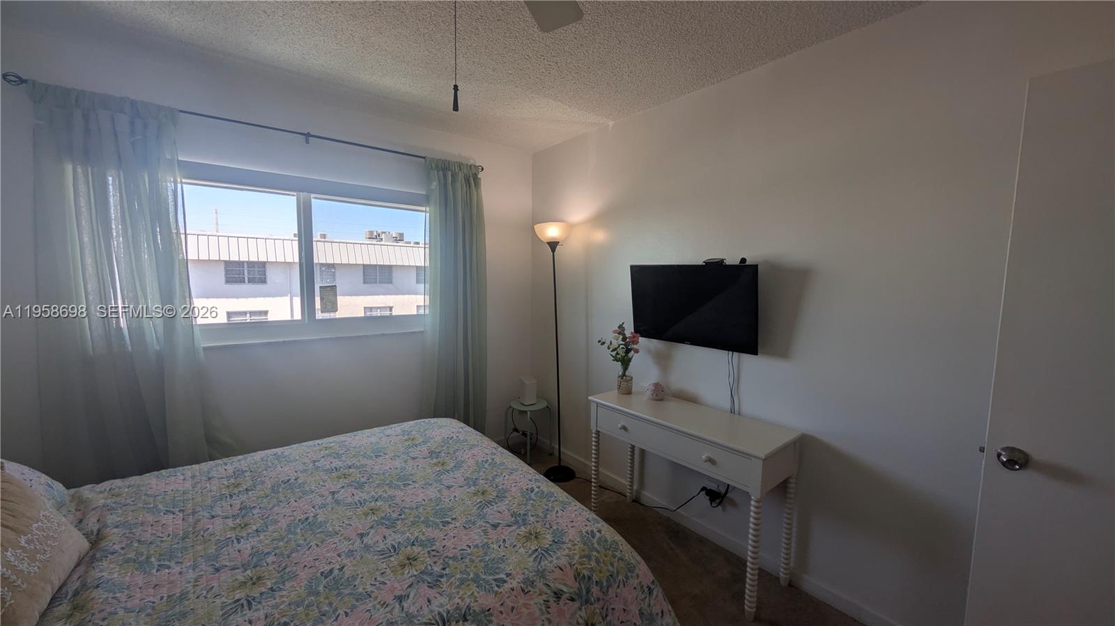 BEVERLY HILLS CONDO NUMBE - Residential