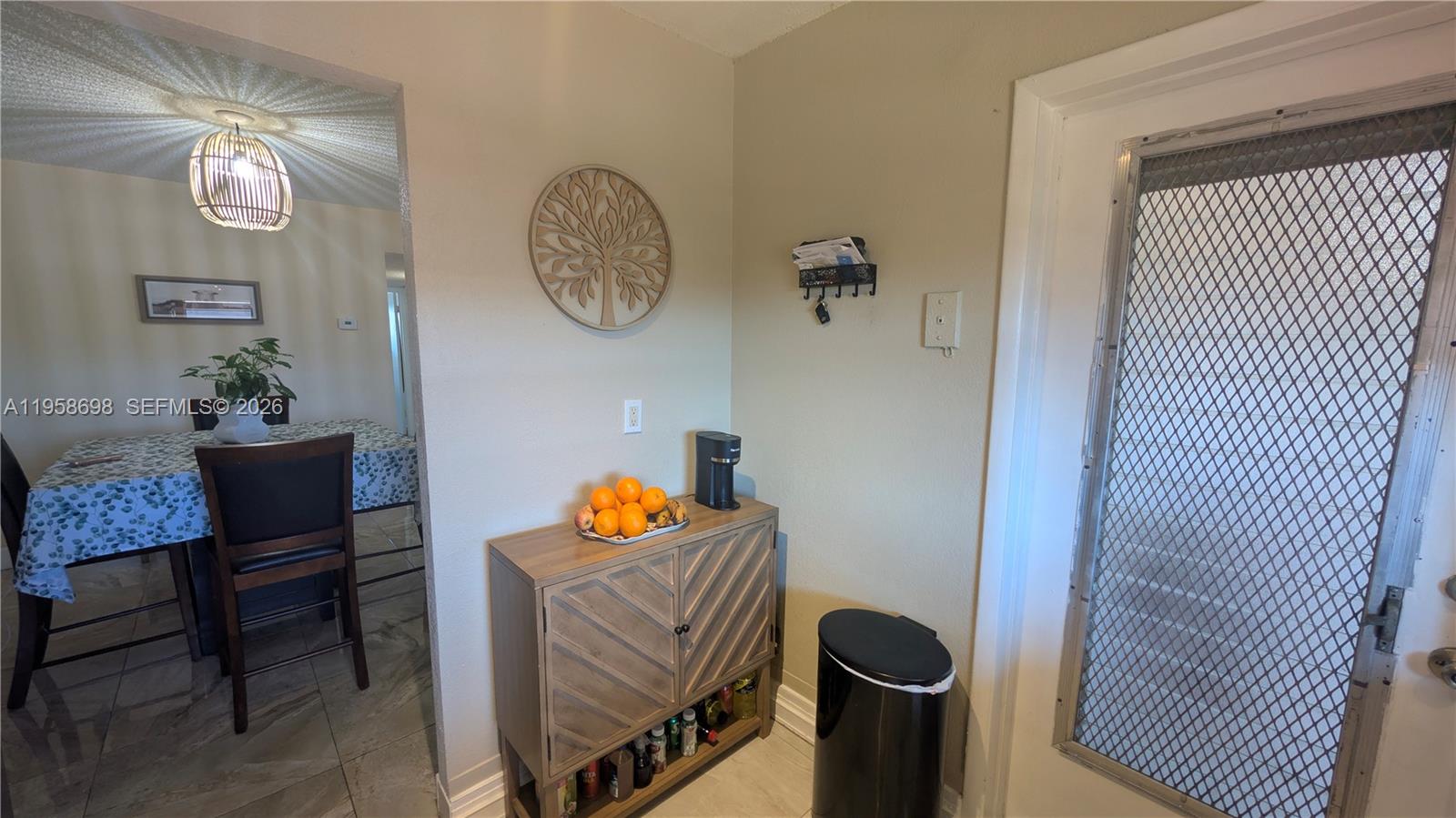 BEVERLY HILLS CONDO NUMBE - Residential