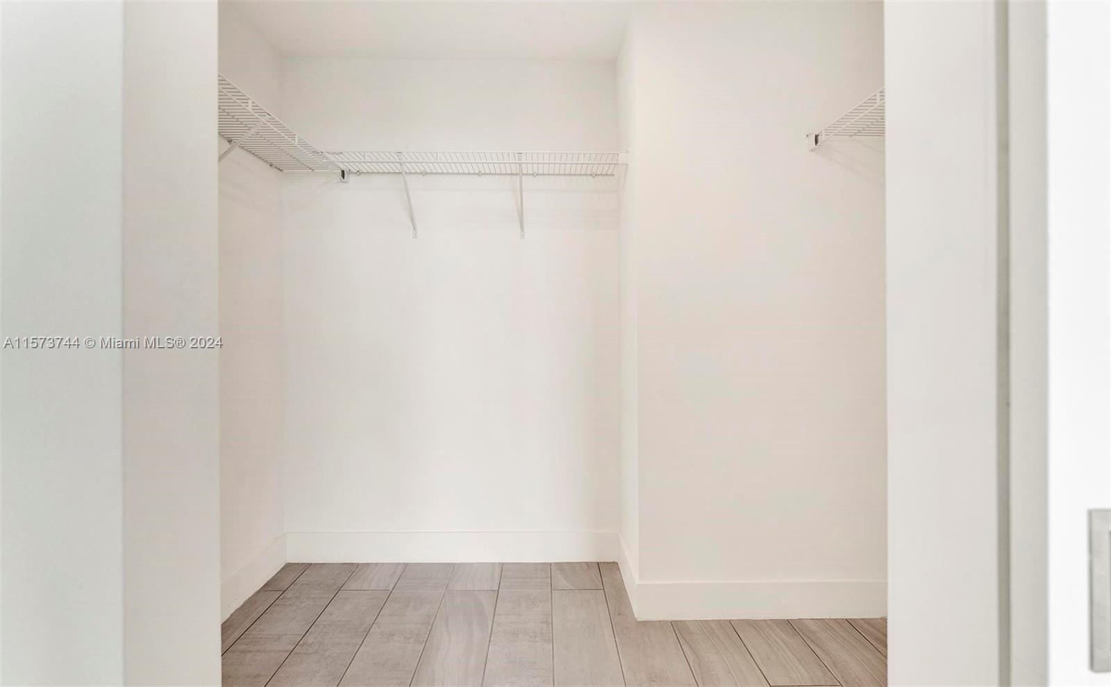 METROPICA NORTH TOWER ONE - Residential Lease