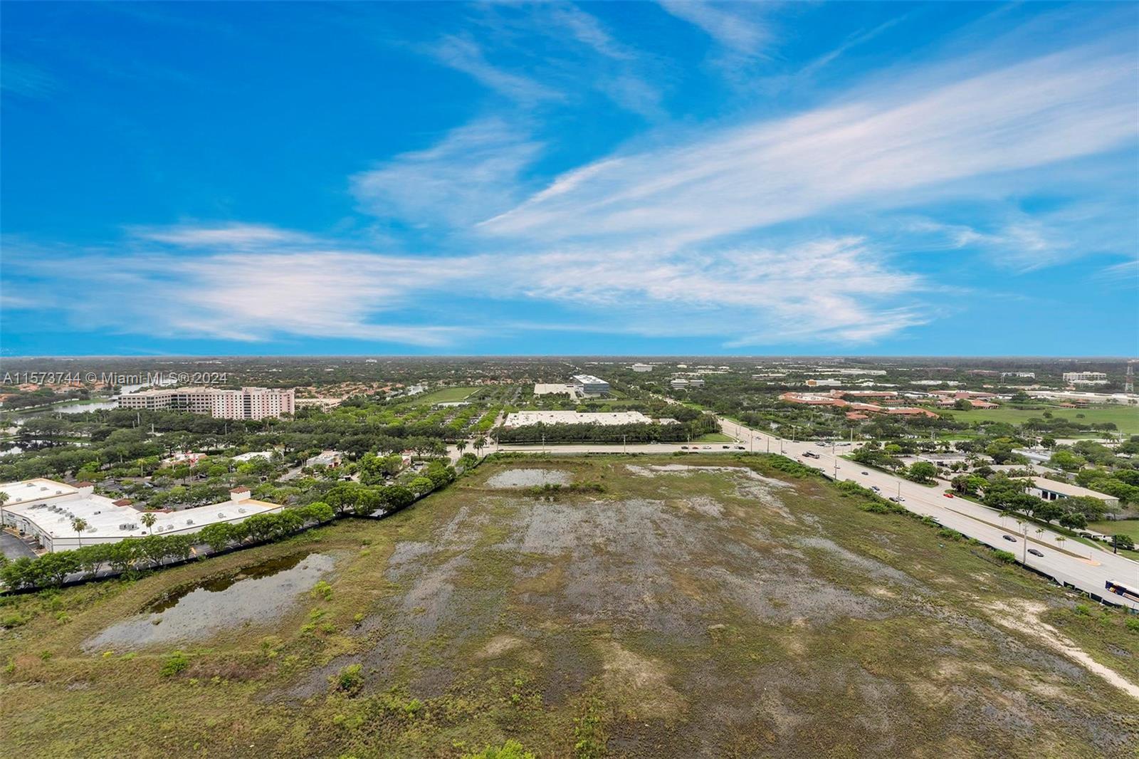 METROPICA NORTH TOWER ONE - Residential Lease