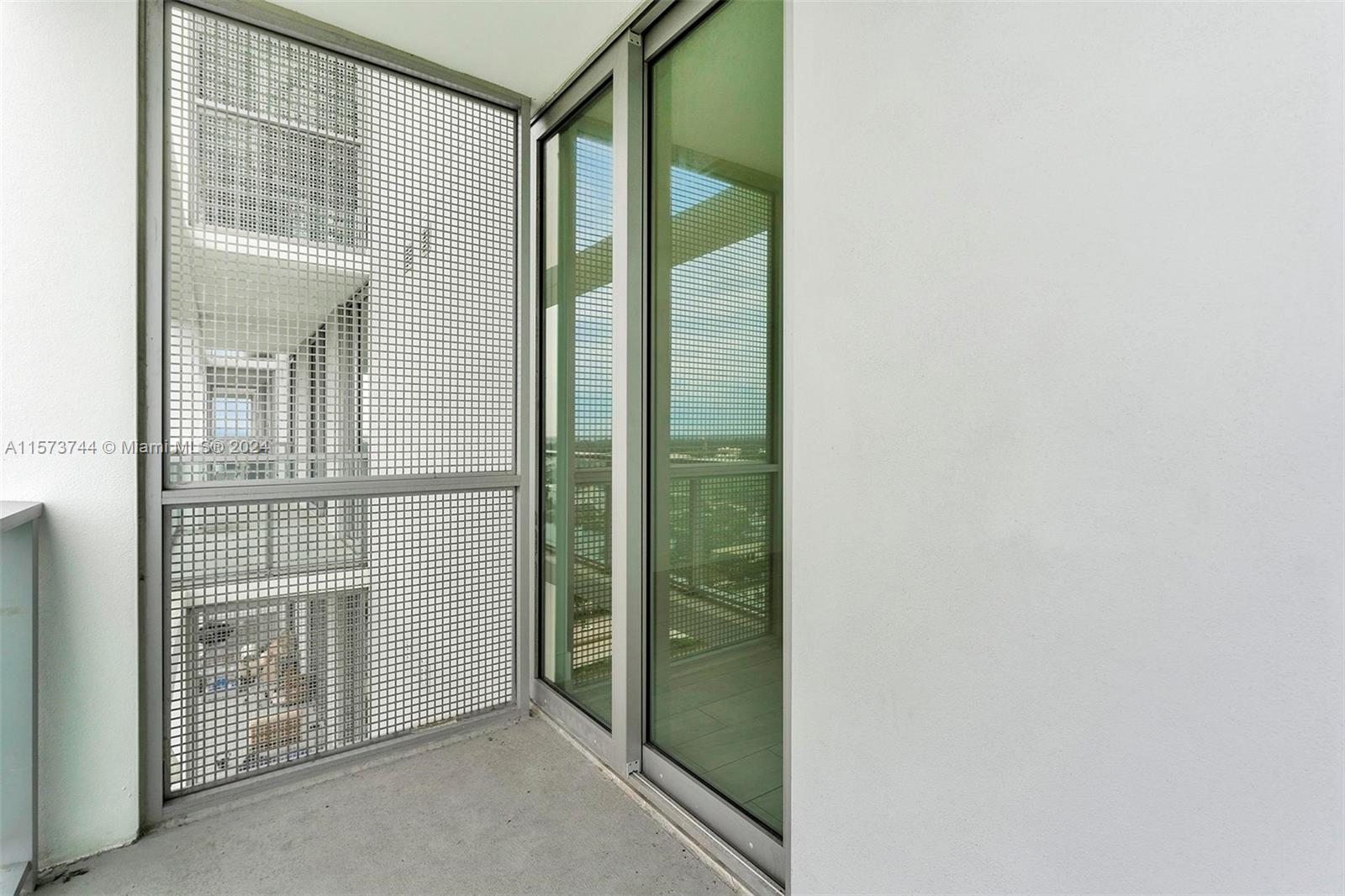 METROPICA NORTH TOWER ONE - Residential Lease