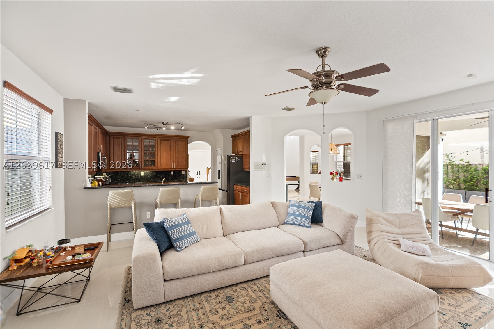 ISLANDS AT DORAL NORTHWES - Residential
