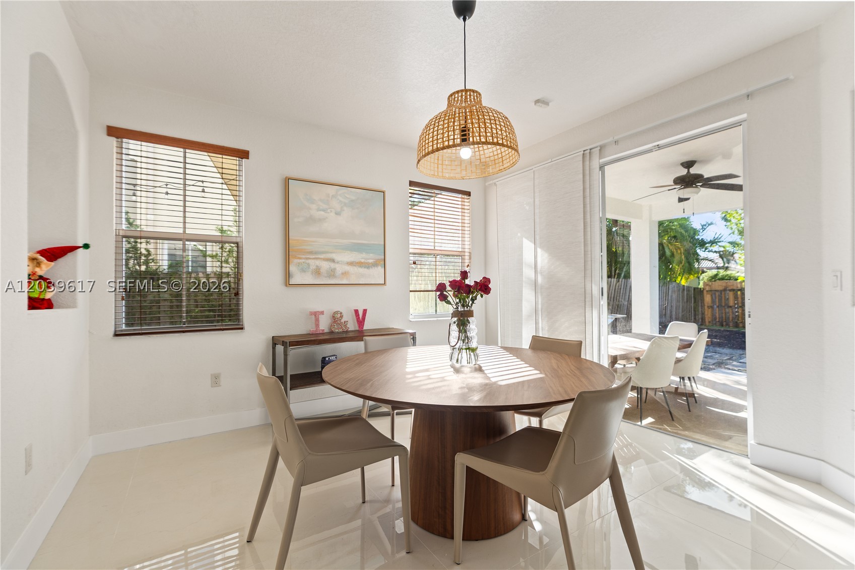 ISLANDS AT DORAL NORTHWES - Residential