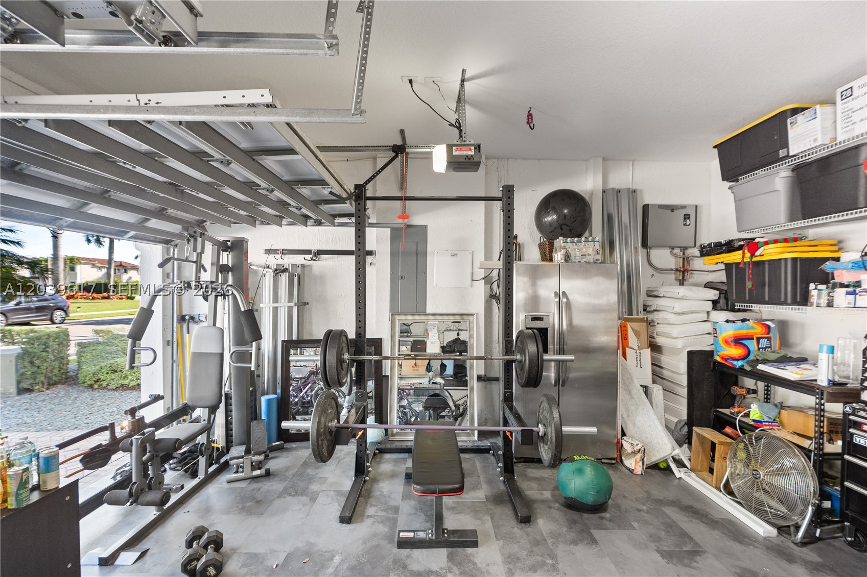 ISLANDS AT DORAL NORTHWES - Residential