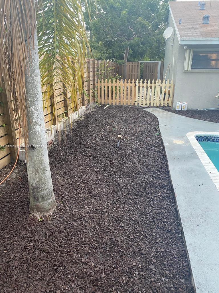 PALM-AIRE VILLAGE 3RD SEC - Residential