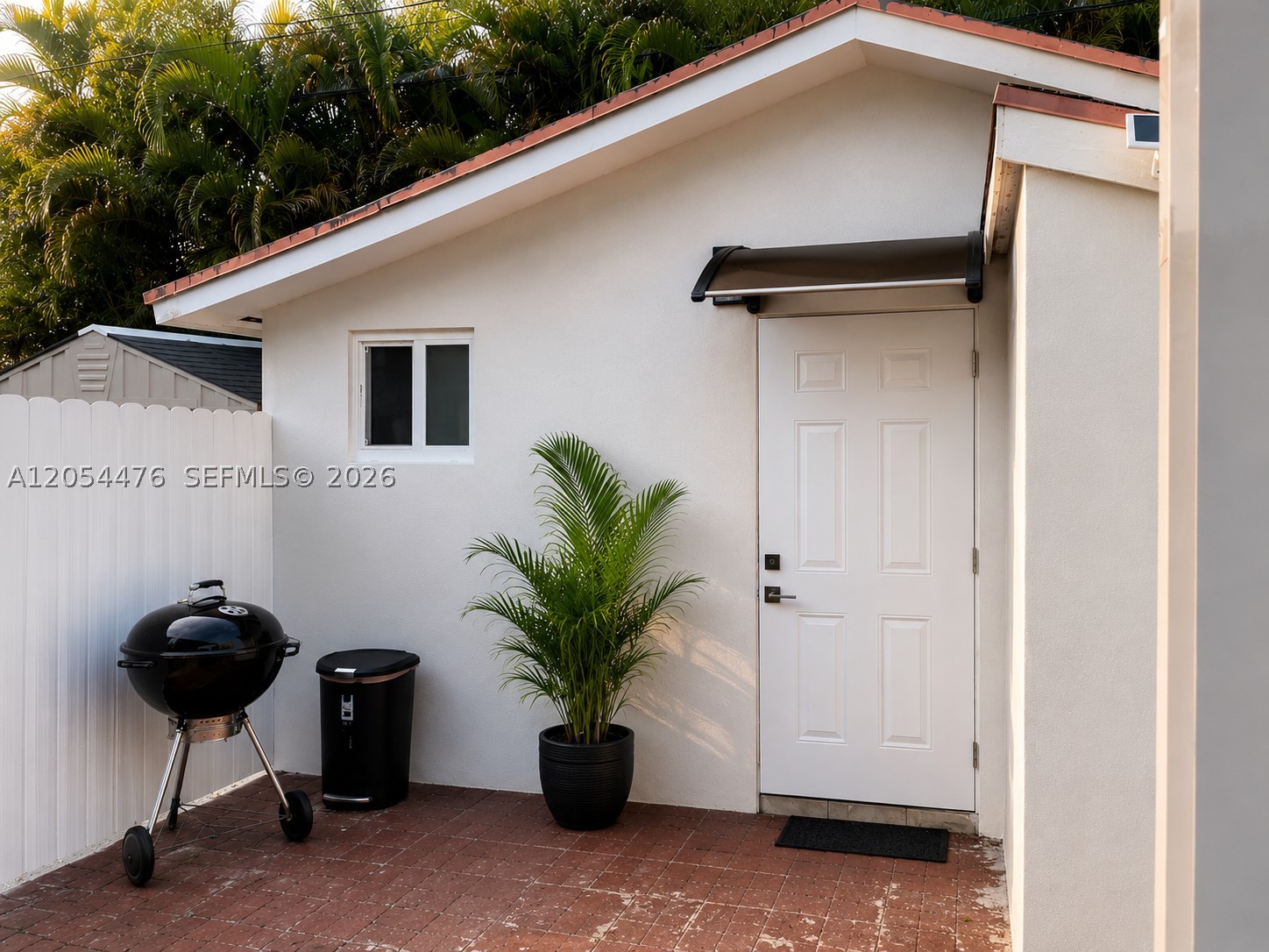 TAMIAMI HIGHLANDS - Residential Lease