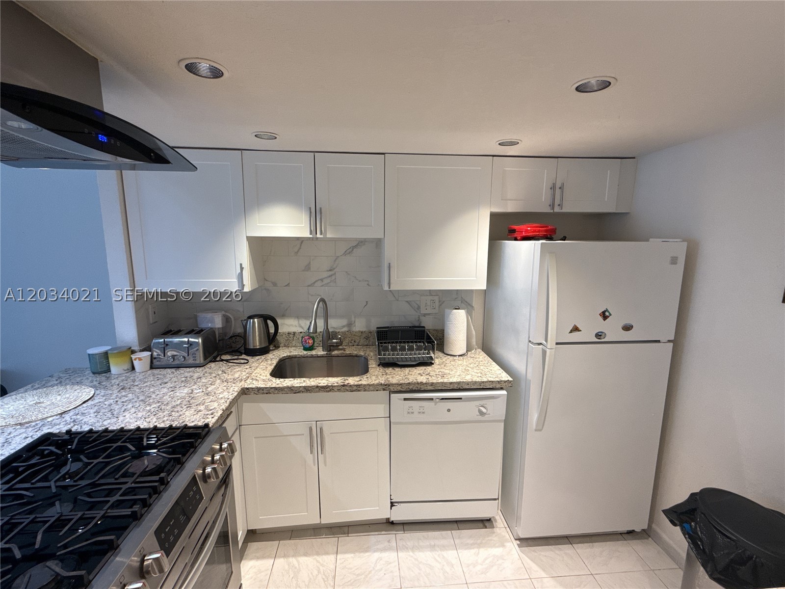 PARKER PLAZA CONDO ESTATE - Residential