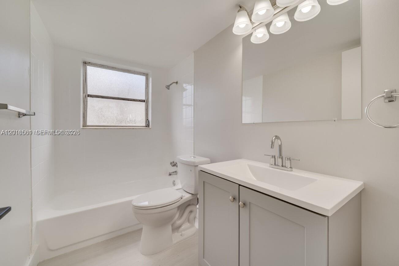 HALFWAY-TREE CONDO - Residential Lease