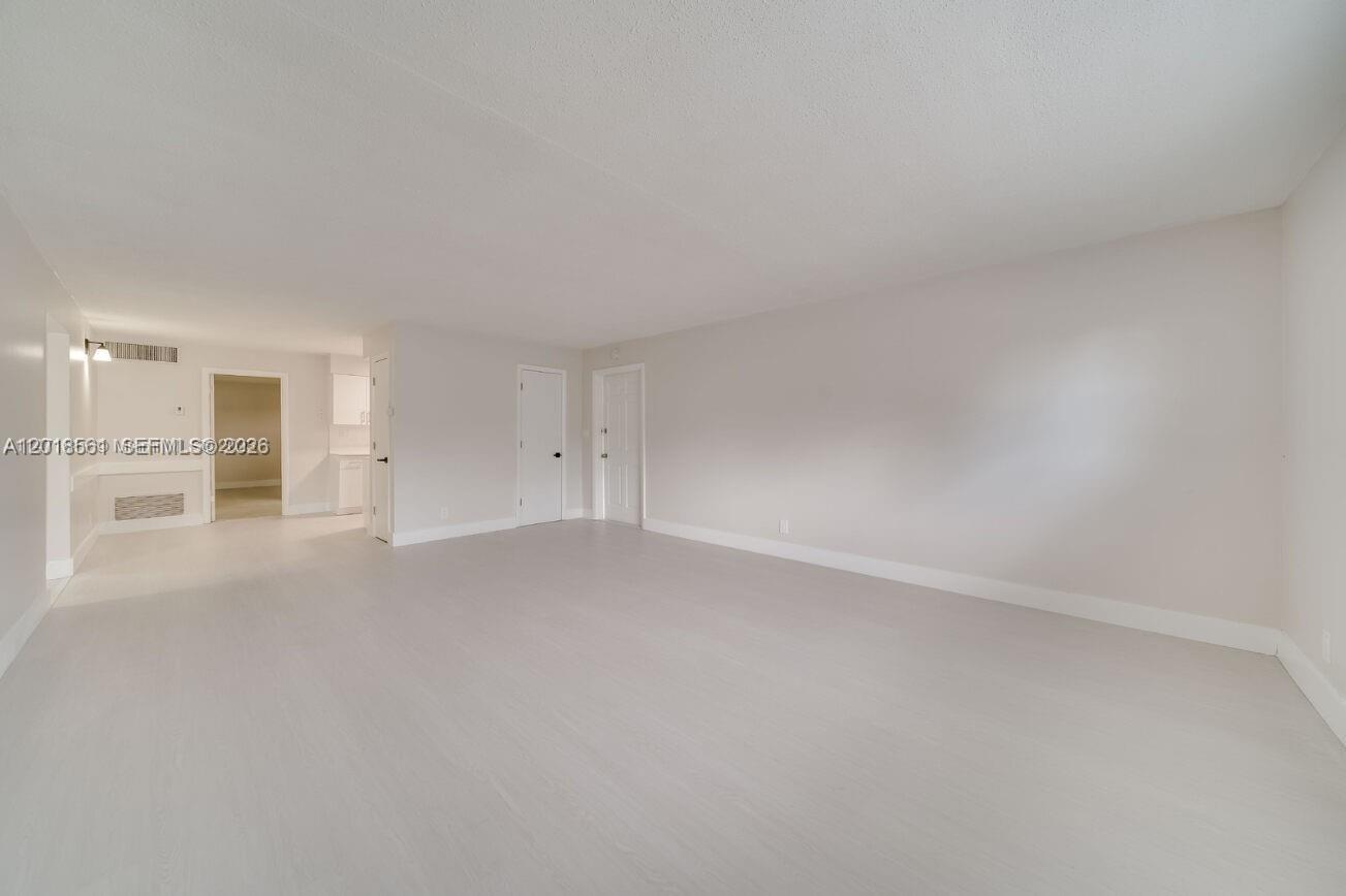 HALFWAY-TREE CONDO - Residential Lease