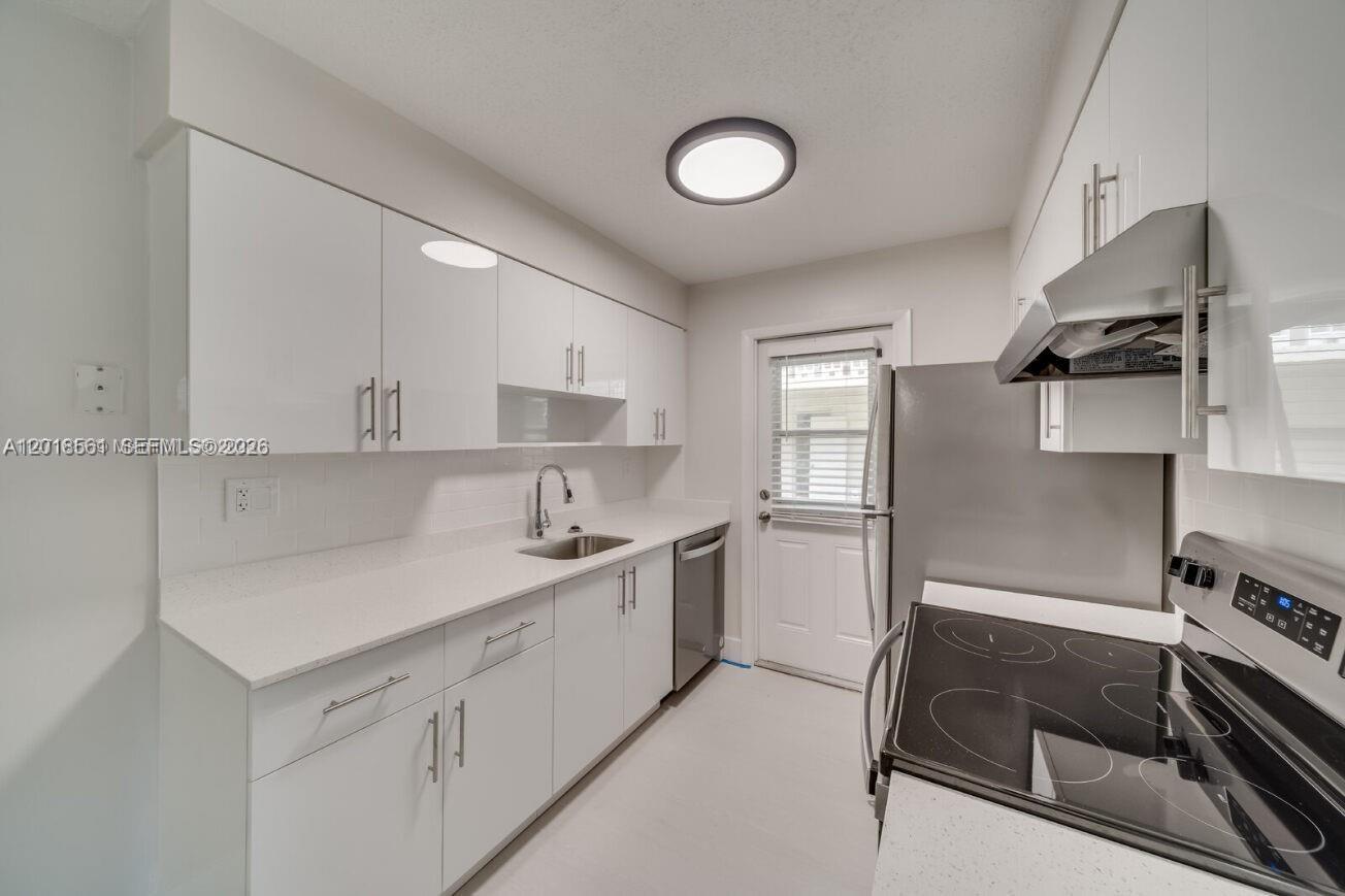HALFWAY-TREE CONDO - Residential Lease