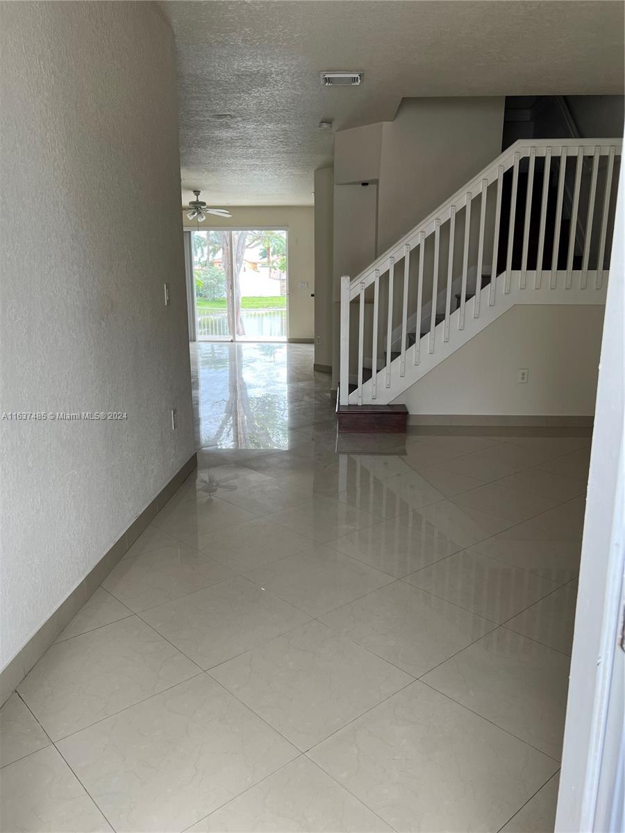 DORAL ISLES NORTH SEC TWO - Residential Lease