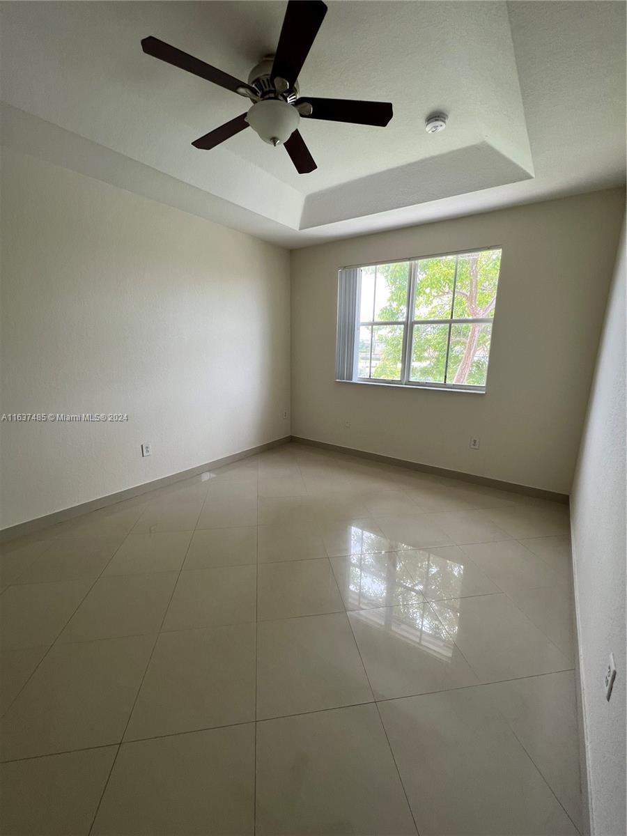 DORAL ISLES NORTH SEC TWO - Residential Lease