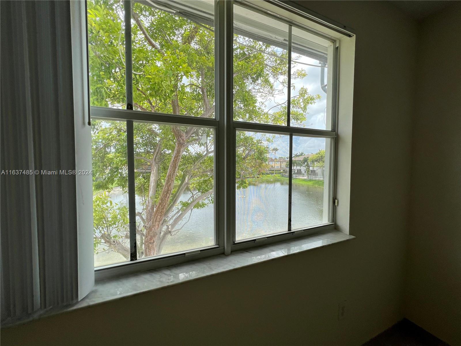 DORAL ISLES NORTH SEC TWO - Residential Lease