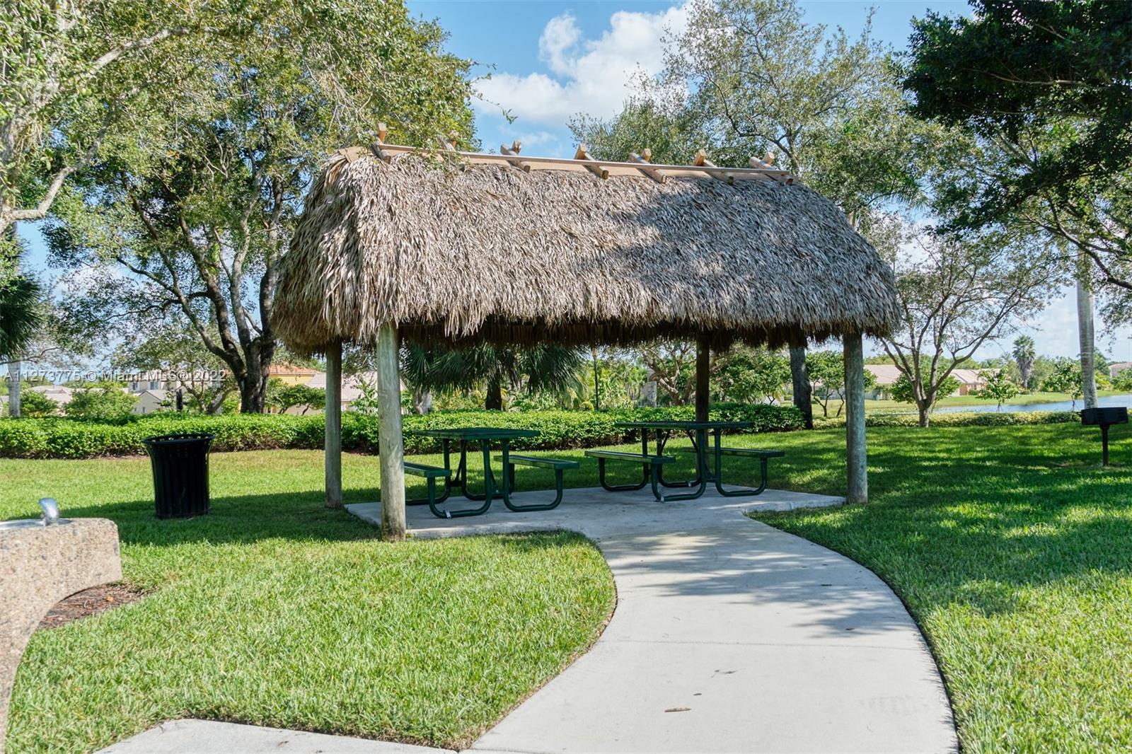 Laurel Ridge - Residential Lease