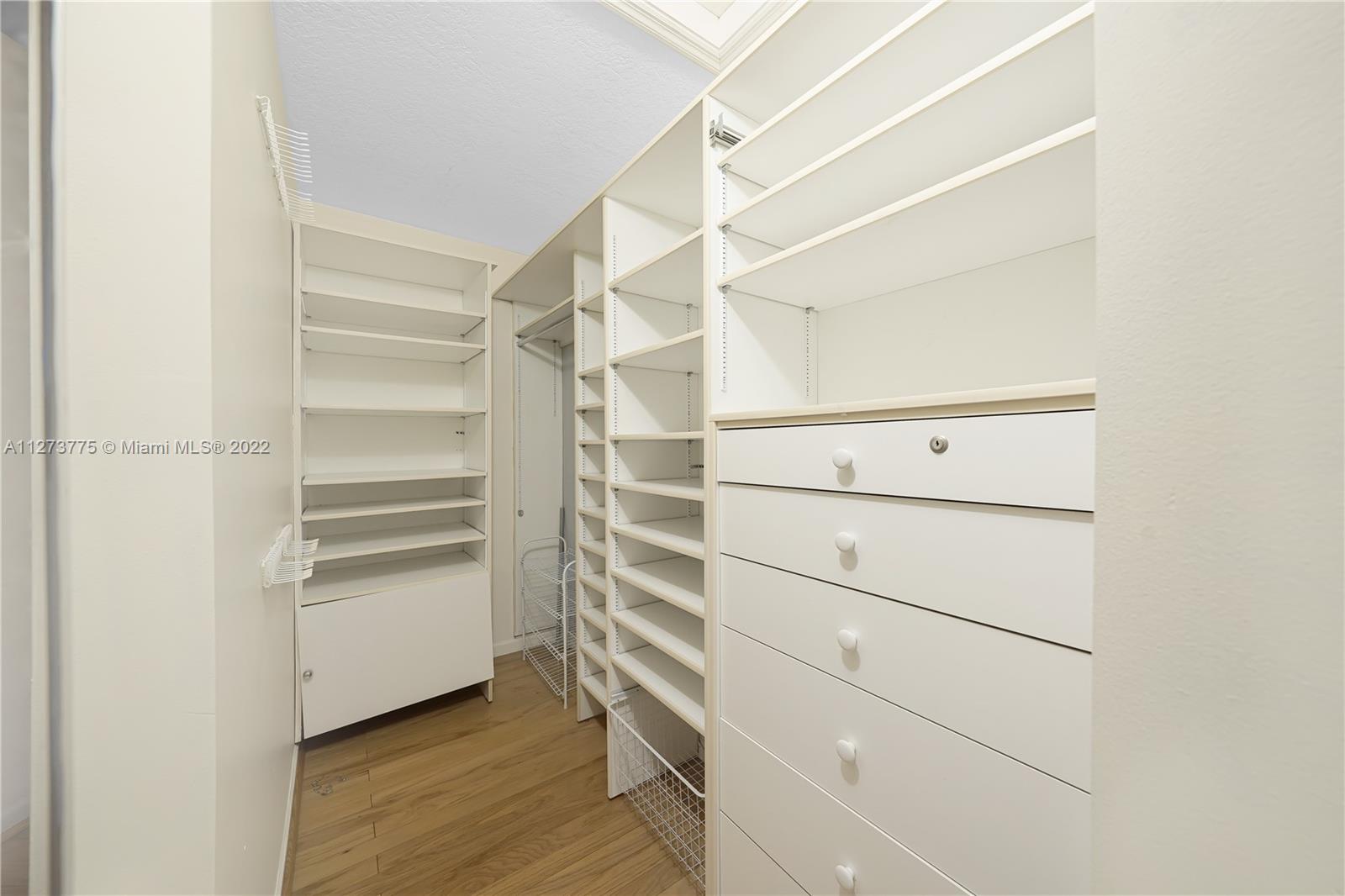 Laurel Ridge - Residential Lease